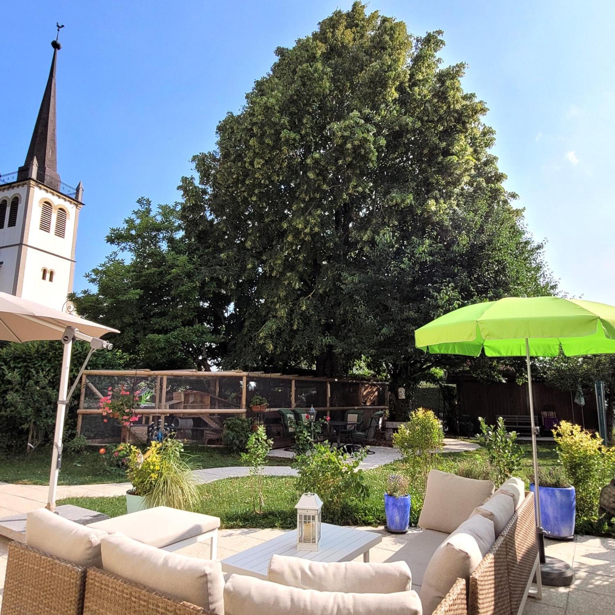 Отель Cap Bonheur Saint-Cierges Экстерьер фото